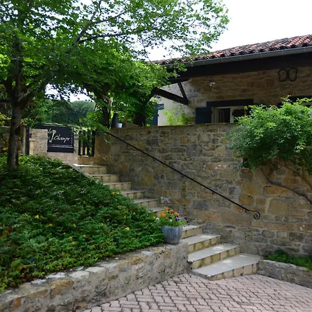 D'hotes A La Cle Des Champs Bed & Breakfast