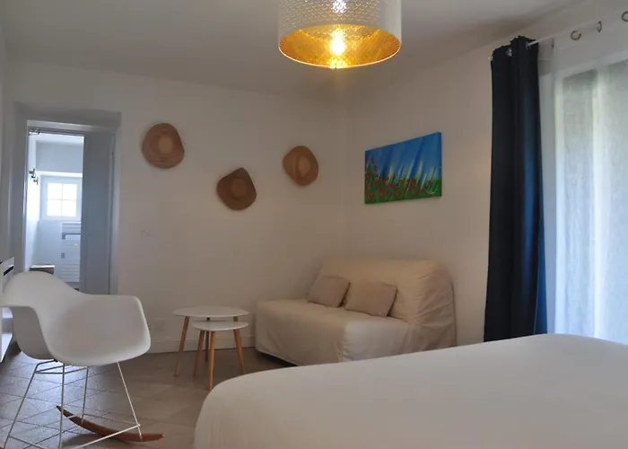 D'hôtes A La Clé Des Champs Varen